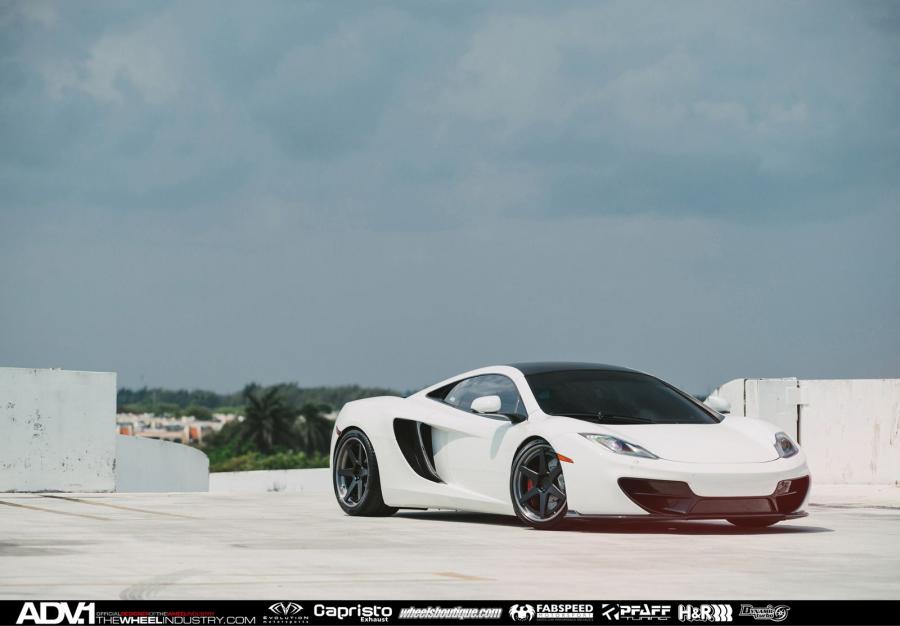  McLaren MP4-12C on ADV.1 Wheels (ADV6TS) 2015 года  (фото 22 из 23)